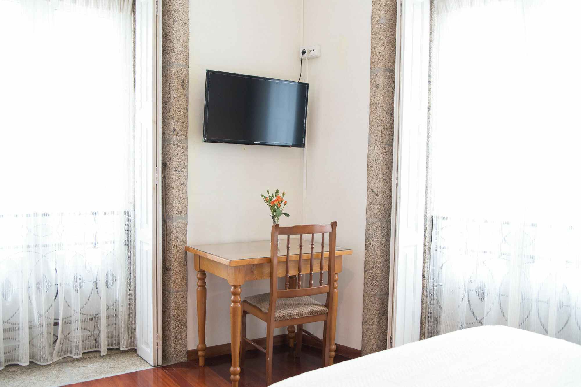 Linares Rooms Santiago サンティアゴ・デ・コンポステーラ エクステリア 写真